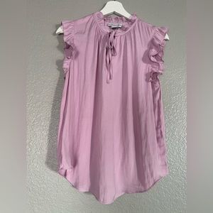NWOT Cupcakes And Cashmere Sleeveless
Pink Top Ruffled Tank Size S